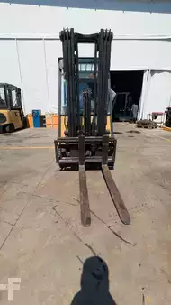 Carrelli elettrici 3 ruote 2011  CAT Lift Trucks EP16NT (2)