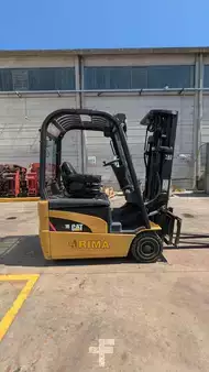 Carrelli elettrici 3 ruote 2011  CAT Lift Trucks EP16NT (9)