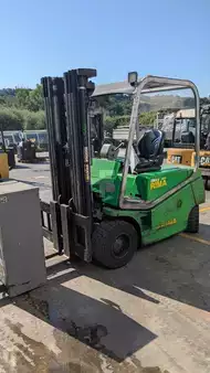 Carrelli elettrici 4 ruote 2009  Cesab Blitz 300 AC (6)