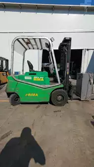Carrelli elettrici 4 ruote 2009  Cesab Blitz 300 AC (7)