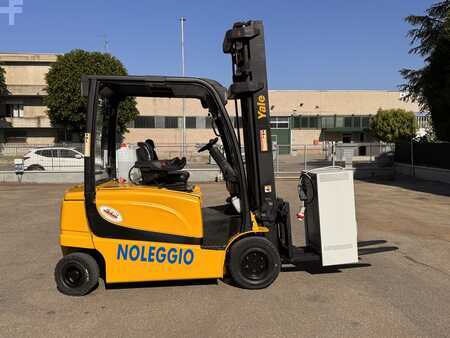 4-wiel elektrische heftrucks 2019  Yale ERP30VL (2)