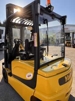 4-wiel elektrische heftrucks 2019  Yale ERP30VL (4)