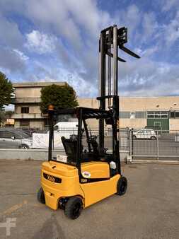 Elektro 4 Rad 2023  Yale ERP 20 VF (3)