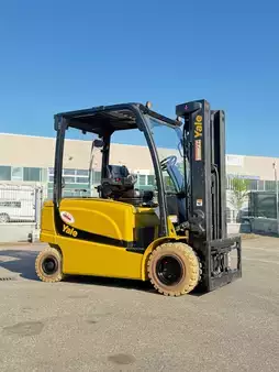 Elektro čtyřkolový VZV 2019  Yale ERP 30 VL (2)