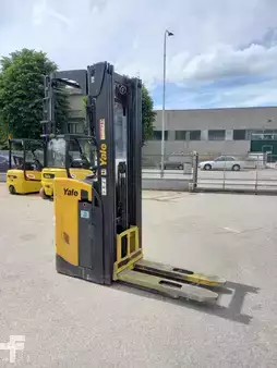 Apilador conductor sentado 2019  Yale MS16S (2)