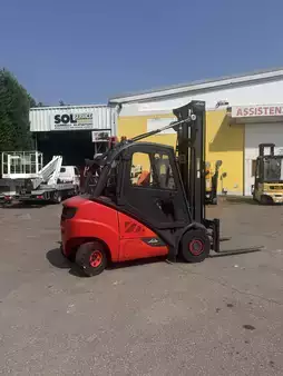 Carrelli elevatori diesel 2019  Linde H30D-02 EVO (2)