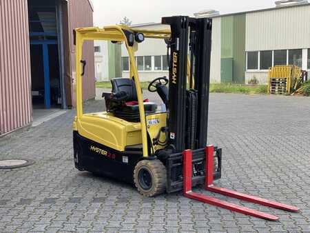 Chariots électriques à 3 roues 2017  Hyster J2.0 XNT LWB (2)