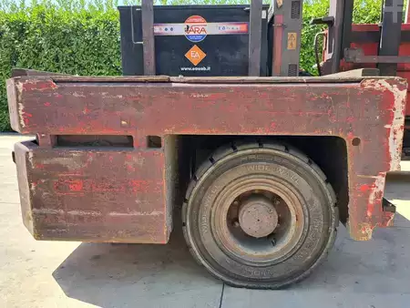 Carrelli elevatori laterali 2010  B-P Battioni e Pagani HT 5 EL (9)