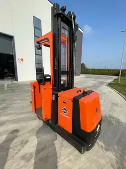 Recogepedido vertical 2013  Toyota XOME 100M (8)