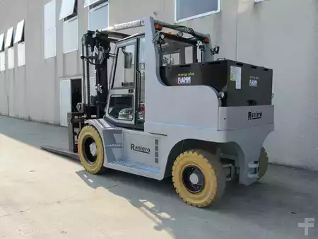 Elektro 4 Rad 2019 Raniero AC 120-6-HT-CO_sedile rotabile (2)