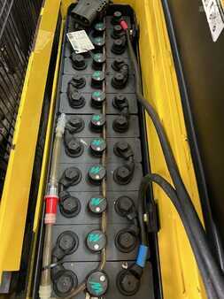 Stackers Stand-on 2015  Hyster S1.5SIL (5)