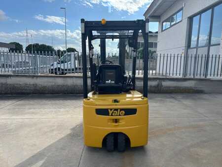 El truck - 3 hjulet 2011  Yale ERP15VT (3)