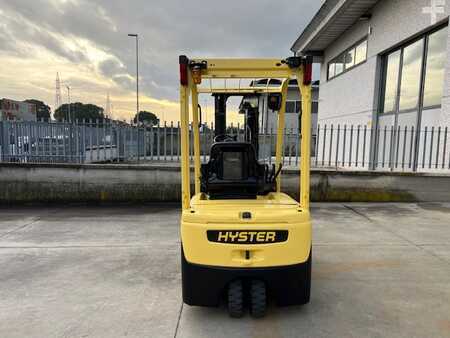 Electric - 3 wheels - Hyster J2.0XNT LWB (3)