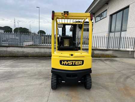 Electric - 4 wheels - Hyster J2.5XN (3)