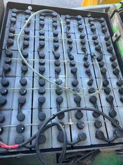 Carrelli elettrici 4 ruote 2008  Cesab MAK 500AC (5)