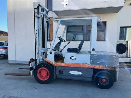 Carrelli elevatori diesel - OM DI50C/500 (1)