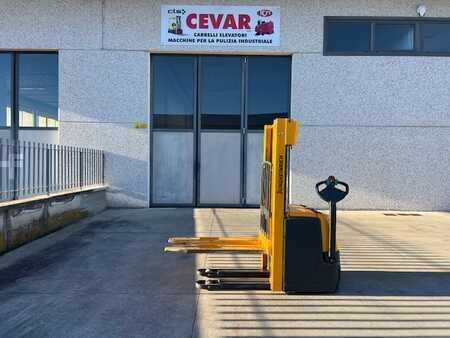 Pallestabler - Jungheinrich EJC212 (1)