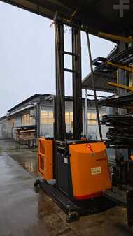 Preparador de pedidos vertical 2006  Still EK 12 (2)