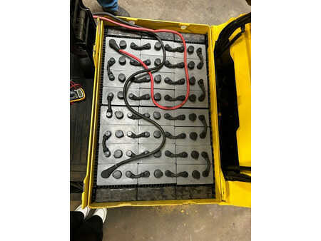 Elektryczne 4-kołowe 2006 Hyster J1.60 XMT (640) (3)