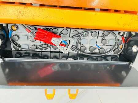 Transpallet elettrici 2004  CML TTE/MOS30 (5)