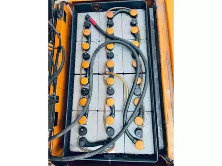 3-wiel elektrische heftrucks 2002  Still R50-16 (9)