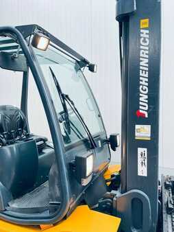 Jungheinrich DFG550S