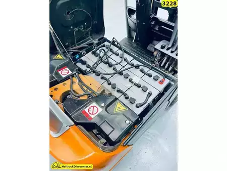 3-wiel elektrische heftrucks - Still RX50-15 (18)