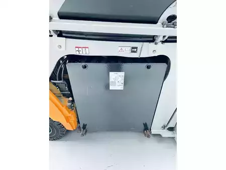 Elektrisk- 4 hjul 2015  Still RX60-30 (11)