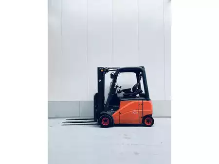 Eléctrica de 4 ruedas 2013  Linde E18 HP-01 (17)