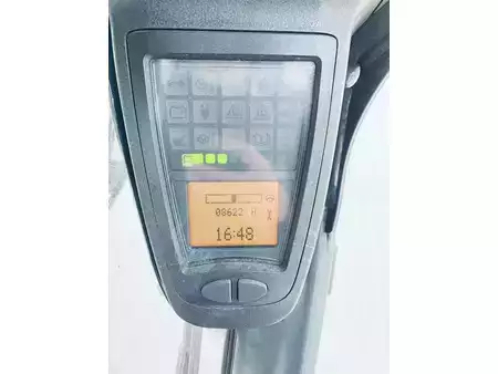 Eléctrica de 4 ruedas 2013  Linde E18 HP-01 (5)