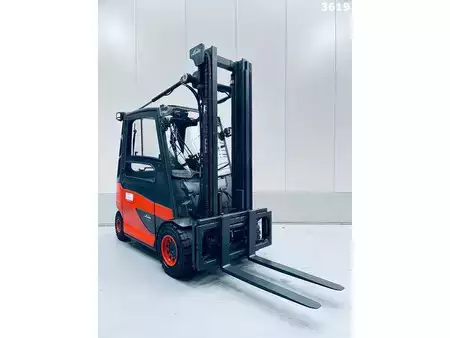 El truck - 4 hjulet 2014  Linde E45HL-01/600 (3)