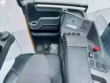 Retráctil 2011  Atlet UMS200DTFVRF895 (6)