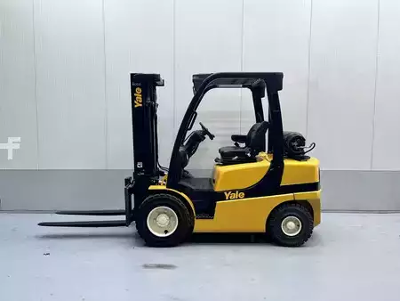 LPG VZV 2011  Yale GLP30VX (1)