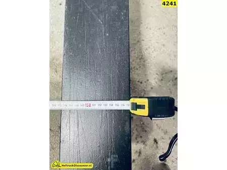 Gas truck 2009  Toyota 02-8FGF30 (18)