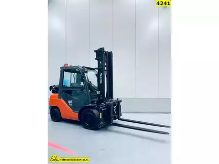 Gas truck 2009  Toyota 02-8FGF30 (5)