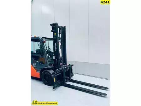 Gas truck 2009  Toyota 02-8FGF30 (9)