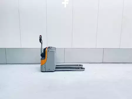 Lavtløftende truck 2017  Still EXU-18 (7)