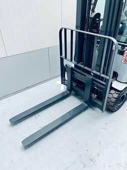 Elektro 4 Rad 2016  Still RX20-16 (7)