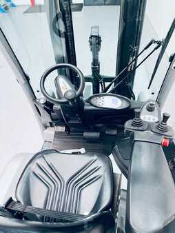 Elektro 4 Rad 2014  Still RX20-16P (10)