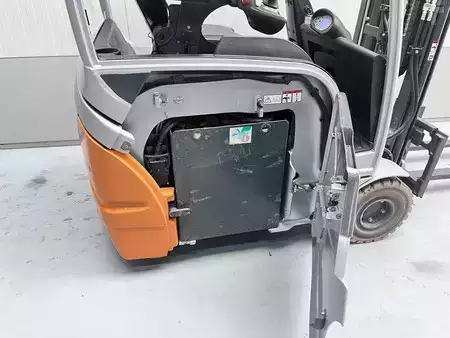 Elektrisk- 3 hjul 2017  Still RX20-16 (3)