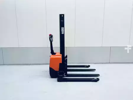 Stoccatori 2009  BT HWE100S (1)