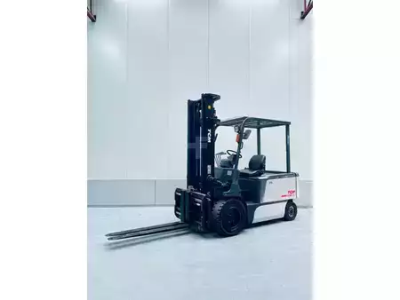 El truck - 4 hjulet 2011  TCM FB35-7S (1)