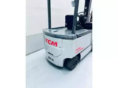 El truck - 4 hjulet 2011  TCM FB35-7S (7)