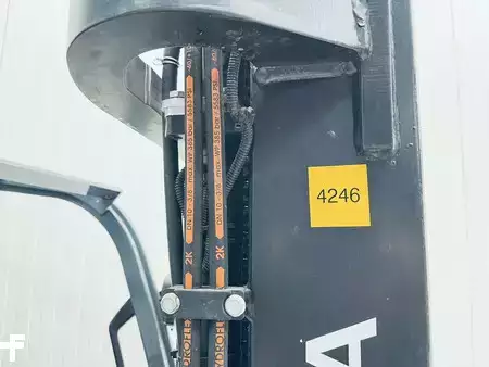 El Truck - 4-hjul 2016  Toyota 8FBE16T (18)