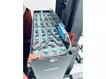 Carrelli retrattili 1998  BT RR B2/15 (7)