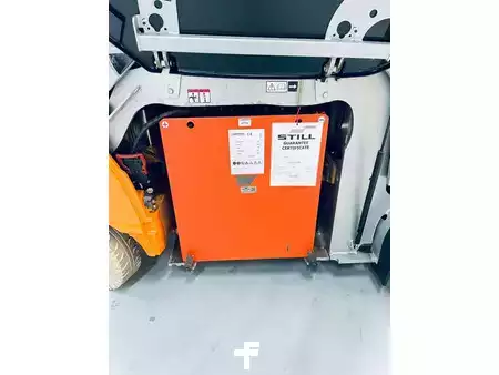 Elektromos 4 kerekű 2016  Still RX60-35 (17)