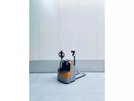 Lavtløftende truck 2016  Still EXU 18 (3)