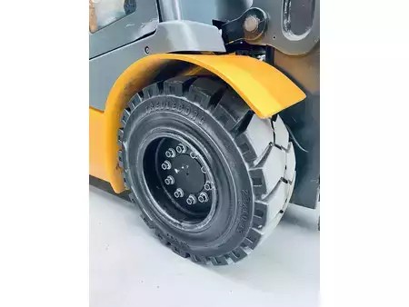 El truck - 4 hjulet 2009  Jungheinrich EFG 430 GE115-650DZ (9)