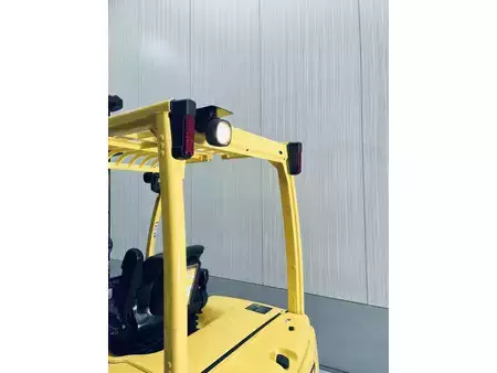 Elektromos 4 kerekű 2013  Hyster J2.5XN (12)