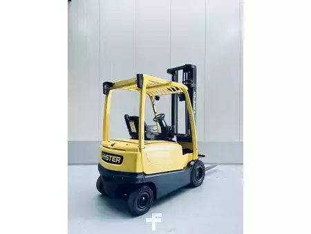 Elektromos 4 kerekű 2013  Hyster J2.5XN (7)